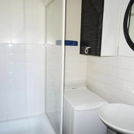Le Chateau Durieux 1 - Coquet Et Tranquille Petit ! Mae-6924 * 艾克斯莱班